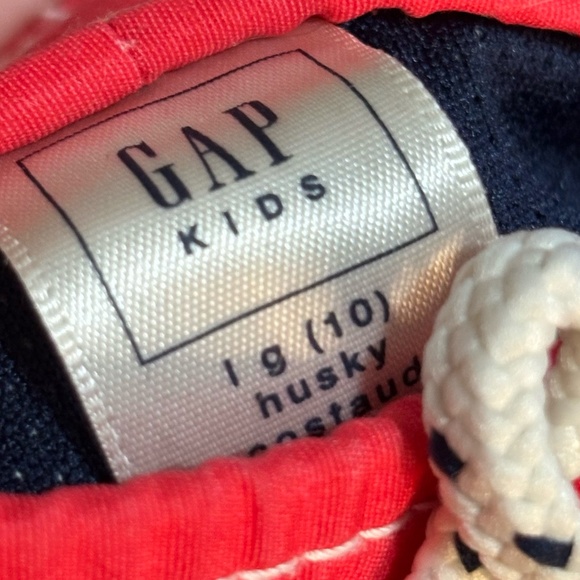 3/$10⚡️GAP Blue and Red Swim Trunks with Wave Pattern - Picture 6 of 11